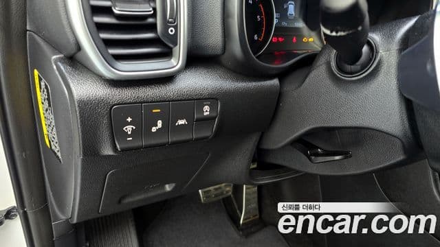 Kia Sportage The Bold 2020 — Şəkil 15/20