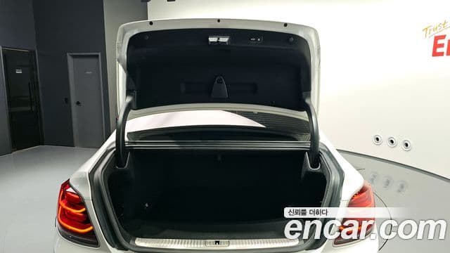 Kia The K9 2018 — ფოტო 20/20
