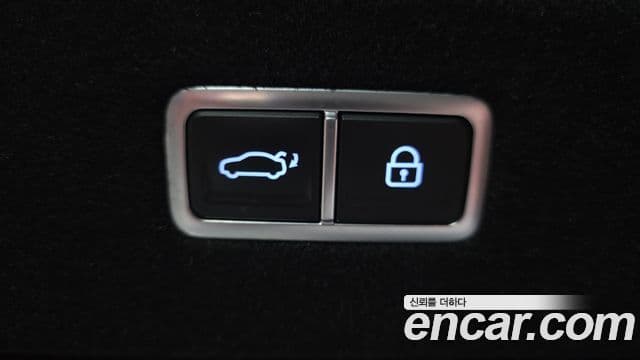 Genesis G90 2022 — Şəkil 19/20