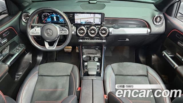 Mercedes-Benz GLB-Class 2020 — Şəkil 7/20