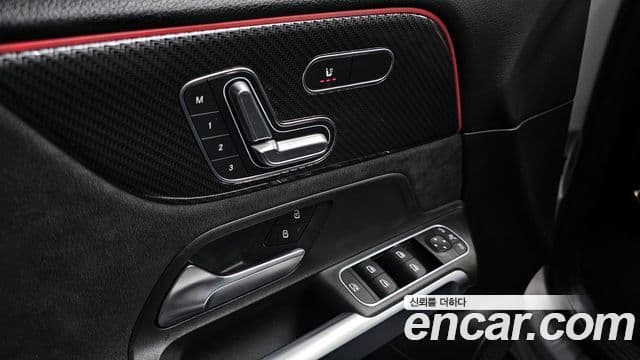 Mercedes-Benz GLB-Class 2020 — фото 14 из 20