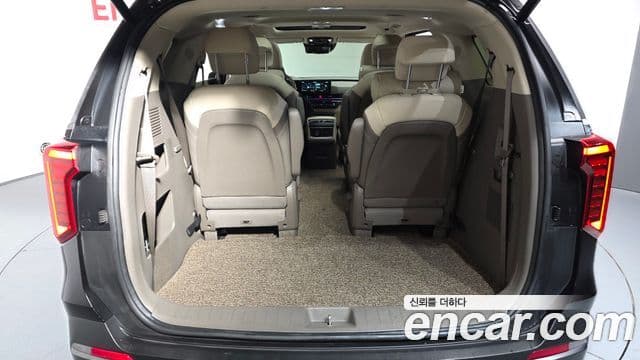 Kia Carnival 2024 — фото 20 из 20