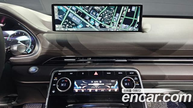 Genesis GV80 2022 — ფოტო 14/20