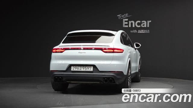 Porsche Cayenne 2020 — Фото 3/20