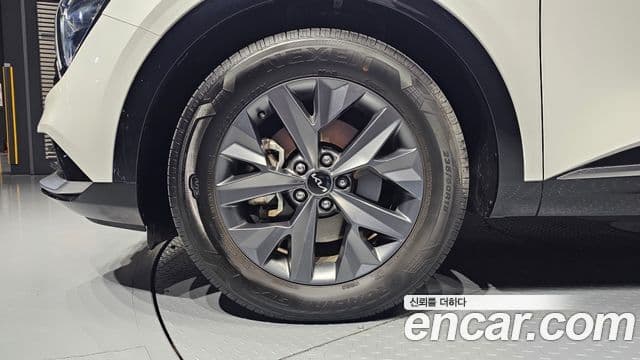 Kia Sportage 2023 — Şəkil 5/20