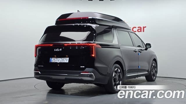 Kia Carnival 2024 — Şəkil 2/20