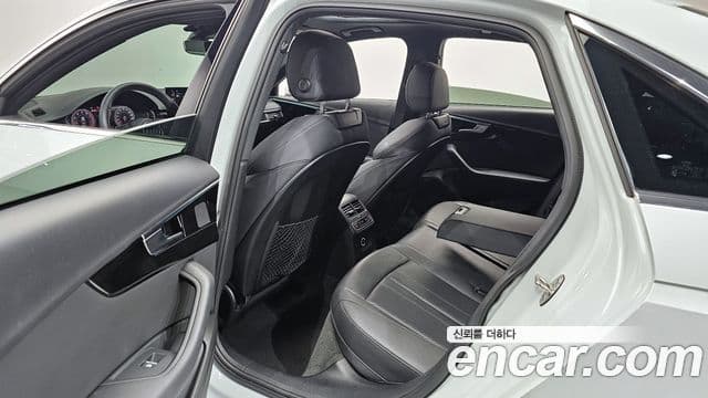Audi A4 2020 — ფოტო 11/20