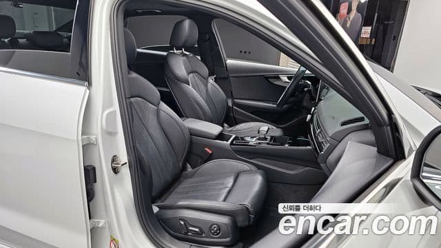 Audi A4 2020 — ფოტო 12/20
