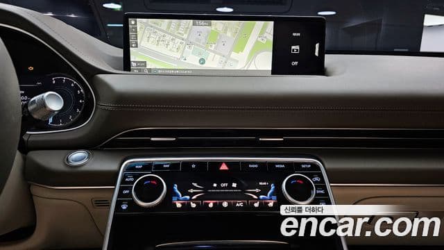 Genesis GV80 2022 — ფოტო 14/20