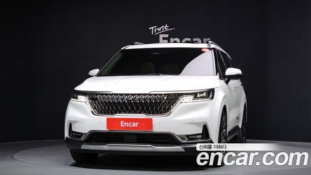 Kia Carnival 2022 — Photo 13/20