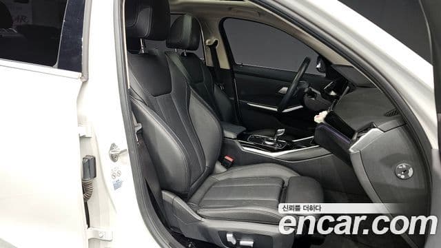 BMW 3 Series 2021 — ფოტო 10/20