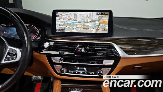 BMW 5 Series 2021 — Photo 3/20