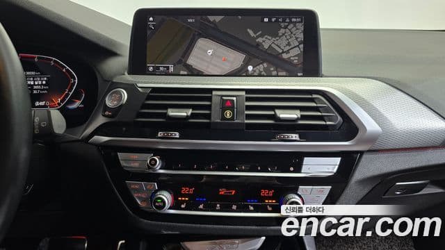 BMW X3 2021 — ფოტო 14/20