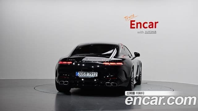 Mercedes-Benz AMG GT 2025 — Photo 17/20