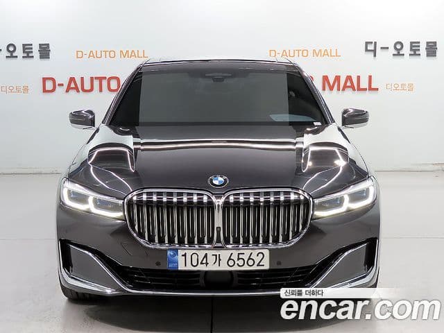 BMW 7 Series 2022 — Şəkil 2/20