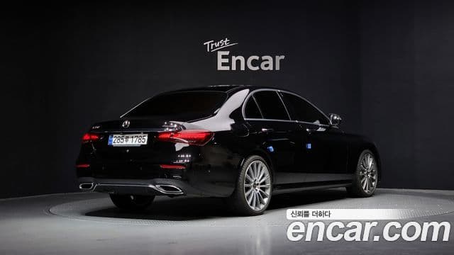 Mercedes-Benz E-Class 2021 — Şəkil 2/20