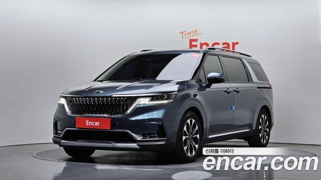 Kia Carnival 2021 — ფოტო 1/20