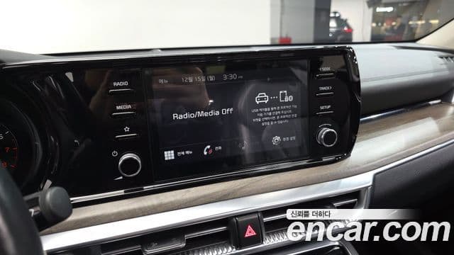 Kia K5 2020 — Şəkil 15/20