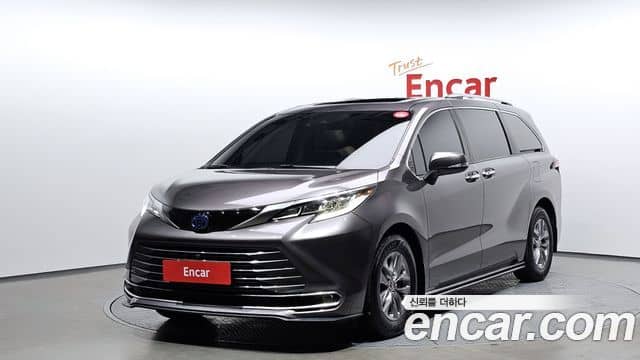 Toyota Sienna, 2023