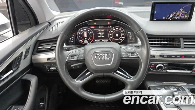 Audi Q7 2019 — Фото 13/20