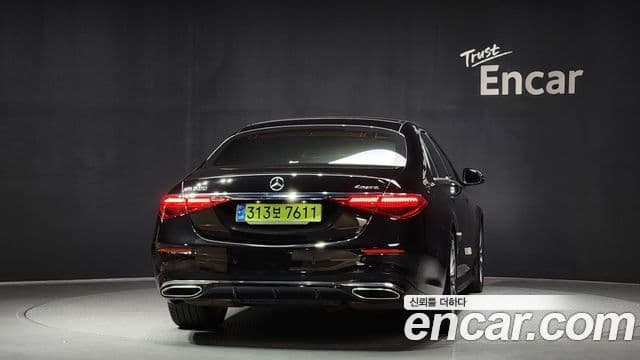 Mercedes-Benz S-Class 2021 — Photo 6/20