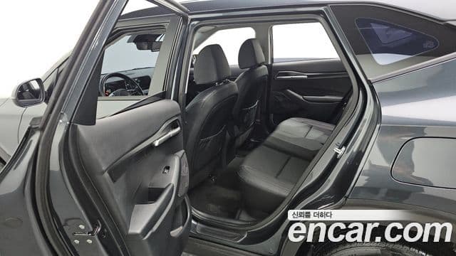 Kia Seltos 2024 — Şəkil 12/20