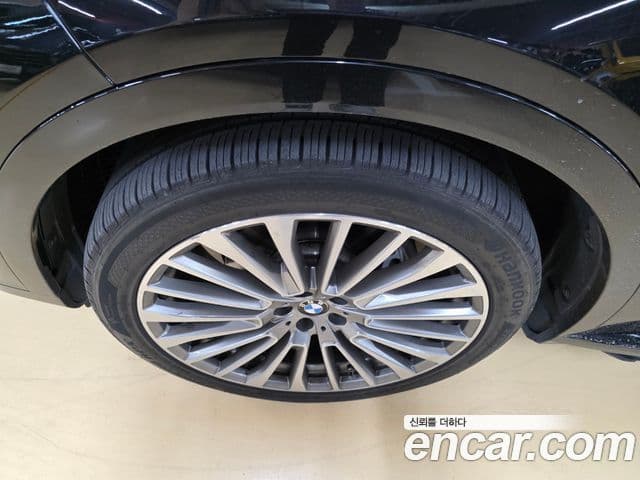 BMW X7 2022 — ფოტო 12/12