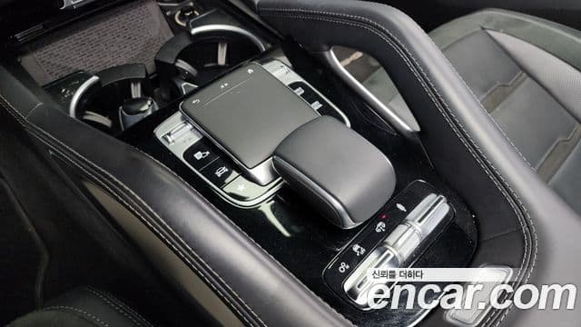 Mercedes-Benz GLE-Class 2021 — Şəkil 17/20