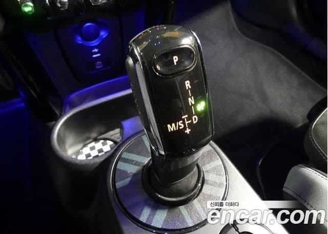 Mini Cooper S 2023 — Şəkil 8/20