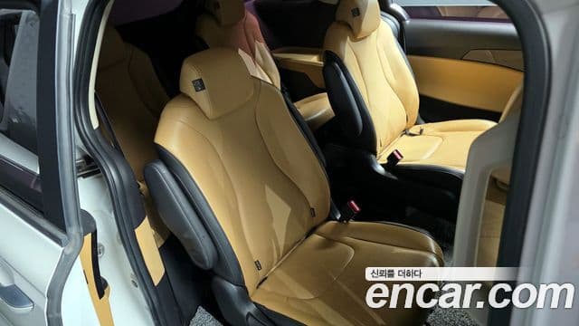 Kia Carnival 2022 — Şəkil 12/20