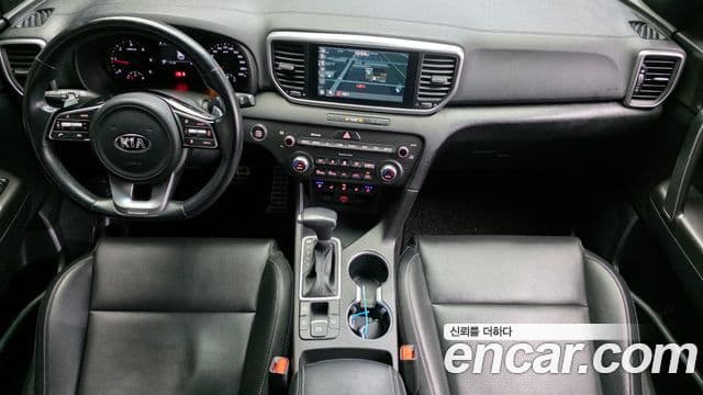 Kia Sportage The Bold 2020 — Фото 7/20