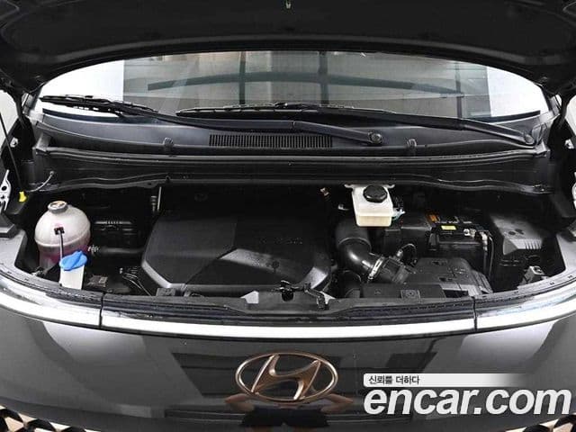 Hyundai Staria 2021 — Şəkil 5/19
