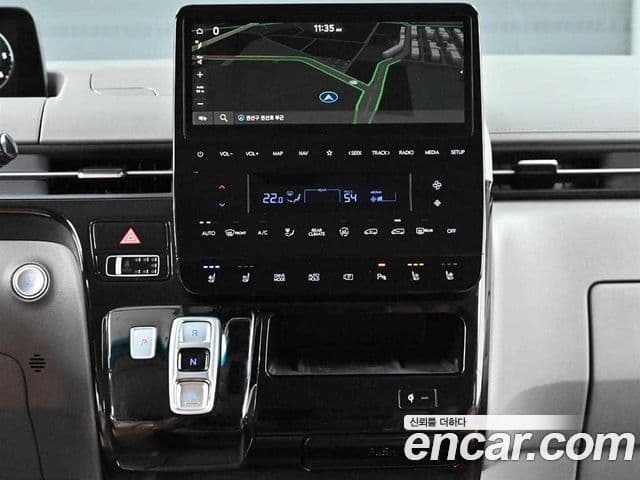 Hyundai Staria 2021 — Şəkil 13/19