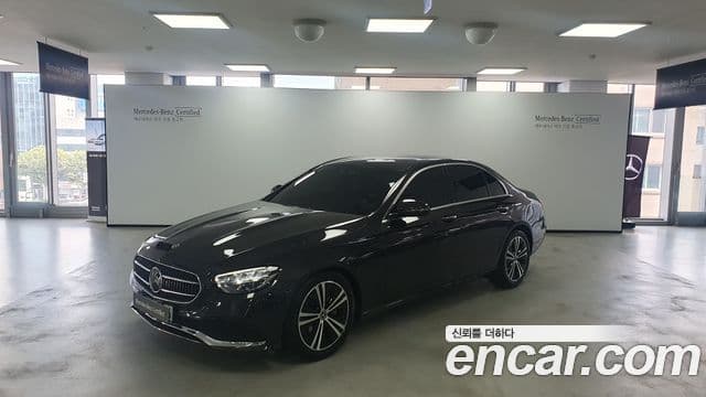 Mercedes-Benz E-Class 2020 — Фото 1/17