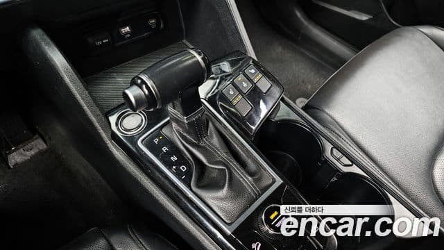 Kia Sportage 2021 — фото 9 из 20