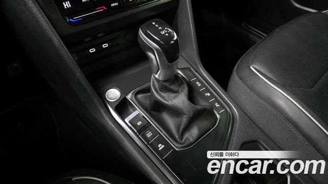 Volkswagen Tiguan Allspace 2022 — фото 9 из 20
