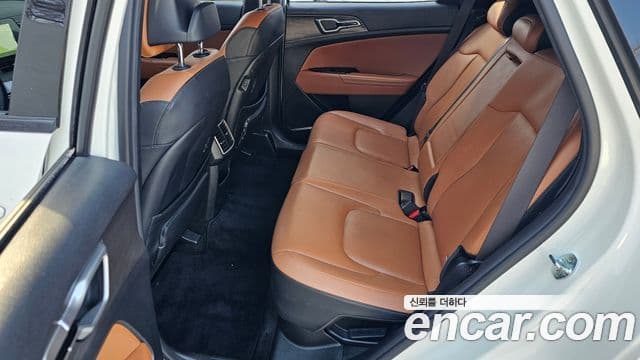 Kia Sportage 2021 — фото 12 из 20
