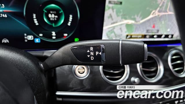 Mercedes-Benz E-Class 2020 — ფოტო 9/20