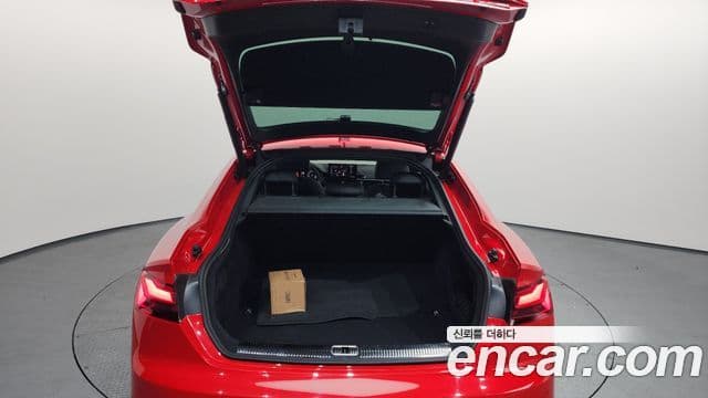 Audi A5 2021 — Photo 8/20