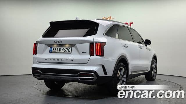 Kia Sorento 2022 — фото 2 из 20