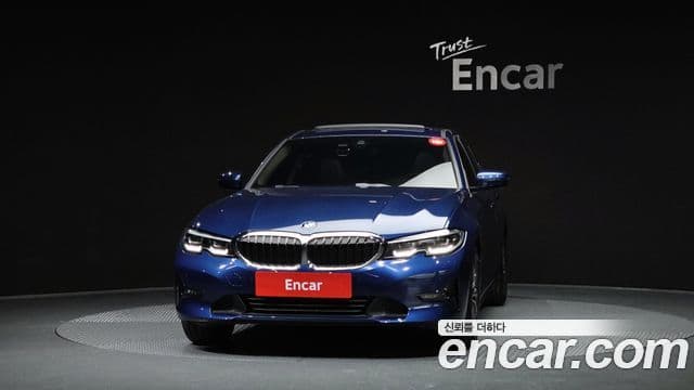 BMW 3 Series 2022 — ფოტო 3/20