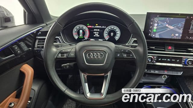 Audi A4 2021 — ფოტო 13/20