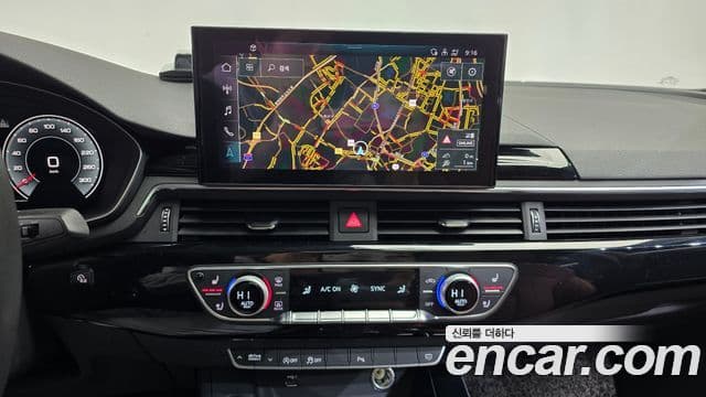 Audi A4 2021 — ფოტო 14/20
