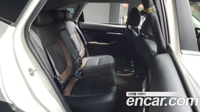 Kia Seltos 2019 — Şəkil 12/20