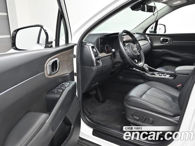 Kia Sorento 2023 — фото 11 из 20