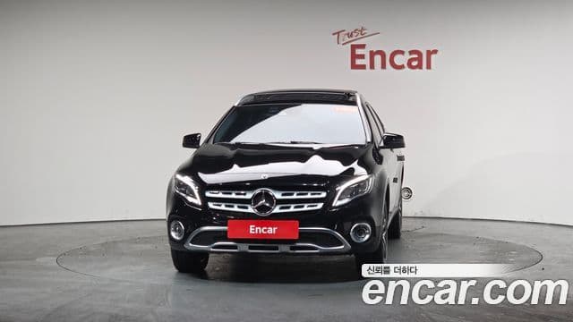 Mercedes-Benz GLA-Class 2019 — ფოტო 3/20