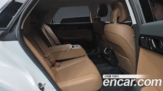 Hyundai Grandeur 2023 — Фото 12/20