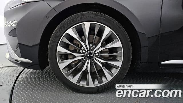Kia K8 2021 — ფოტო 4/20