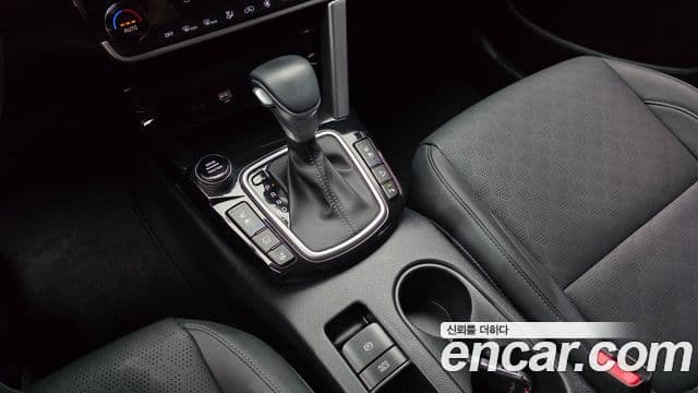 Kia Seltos 2022 — фото 9 из 20