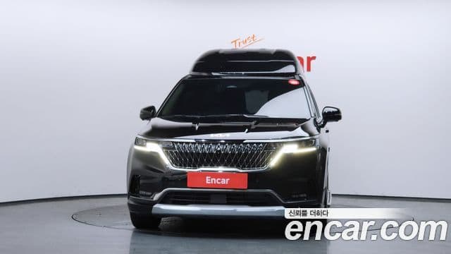 Kia Carnival 2022 — фото 3 из 20